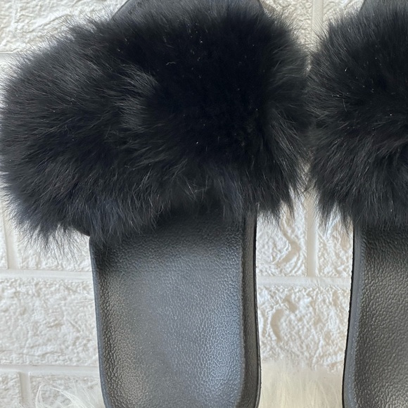 Black furry slides size 10 new no brand - Picture 2 of 3